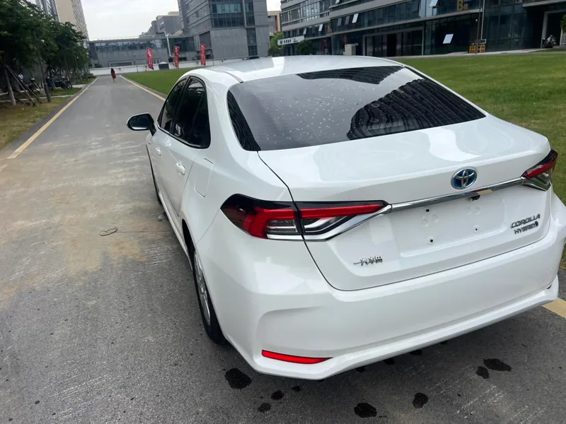 Toyota Corolla 2021 Dual Power 1.8L E-CVT Pioneer Edition exterior photo 4 Toyota Corolla 2021 Dual Power 1.8L E-CVT Pioneer Edition exterior photo 4