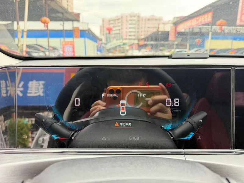 Changan Eado 2021 PLUS Ballena azul NE 1.4T GDI DCT Acabado premium exterior foto 8 Changan Eado 2021 PLUS Ballena azul NE 1.4T GDI DCT Acabado premium exterior foto 8