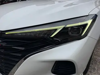 Changan Eado 2021 PLUS Ballena azul NE 1.4T GDI DCT Acabado premium interior foto 17 Changan Eado 2021 PLUS Ballena azul NE 1.4T GDI DCT Acabado premium interior foto 17