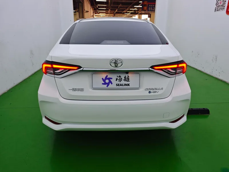 Toyota Corolla 2024 Intelligent electric hybrid double engine 1.8L E-CVT Pioneer Edition interior photo 14 Toyota Corolla 2024 Intelligent electric hybrid double engine 1.8L E-CVT Pioneer Edition interior photo 14