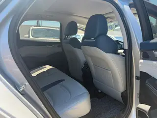 Geely Preface 2020 2.0T Luxury type interior photo 9 Geely Preface 2020 2.0T Luxury type interior photo 9