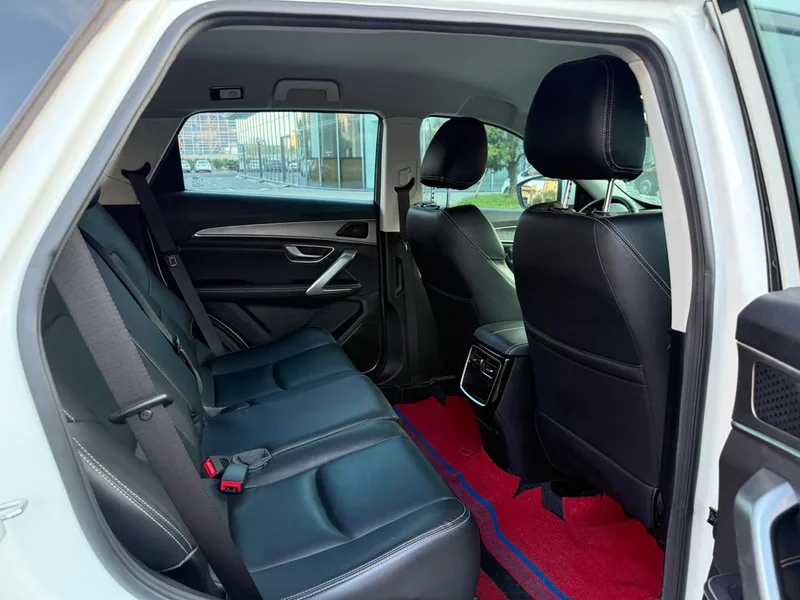 Jetour X70 PLUS 2021 1.5T 6MT wind 5 seat interior photo 13 Jetour X70 PLUS 2021 1.5T 6MT wind 5 seat interior photo 13