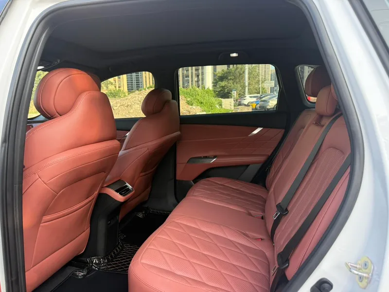 Changan CS75 PLUS 2025 Fourth generation 1.5T New Blue Whale Wisdom Enjoy exterior photo 5 Changan CS75 PLUS 2025 Fourth generation 1.5T New Blue Whale Wisdom Enjoy exterior photo 5