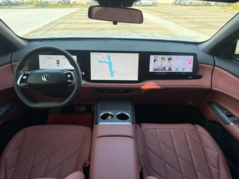Changan CS75 PLUS 2025 Fourth generation 1.5T New Blue Whale Wisdom Enjoy exterior photo 6 Changan CS75 PLUS 2025 Fourth generation 1.5T New Blue Whale Wisdom Enjoy exterior photo 6