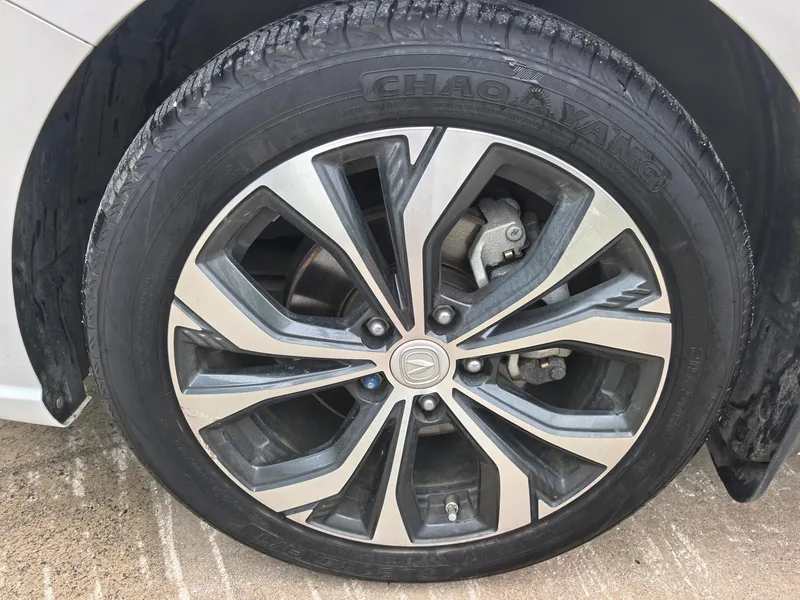 Changan Eado 2021 PLUS Blue whale NE 1.4T GDI DCT Flagship exterior photo 5 Changan Eado 2021 PLUS Blue whale NE 1.4T GDI DCT Flagship exterior photo 5