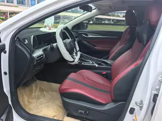 Changan Eado 2021 PLUS Blue whale NE 1.4T GDI DCT Flagship exterior photo 7 Changan Eado 2021 PLUS Blue whale NE 1.4T GDI DCT Flagship exterior photo 7
