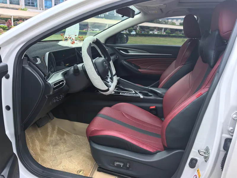 Changan Eado 2021 PLUS Blue whale NE 1.4T GDI DCT Flagship exterior photo 7 Changan Eado 2021 PLUS Blue whale NE 1.4T GDI DCT Flagship exterior photo 7
