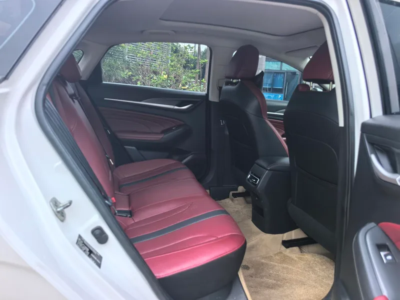 Changan Eado 2021 PLUS Blue whale NE 1.4T GDI DCT Flagship interior photo 11 Changan Eado 2021 PLUS Blue whale NE 1.4T GDI DCT Flagship interior photo 11