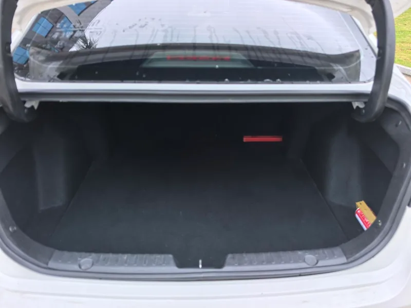 Changan Eado 2021 PLUS Blue whale NE 1.4T GDI DCT Flagship interior photo 16 Changan Eado 2021 PLUS Blue whale NE 1.4T GDI DCT Flagship interior photo 16