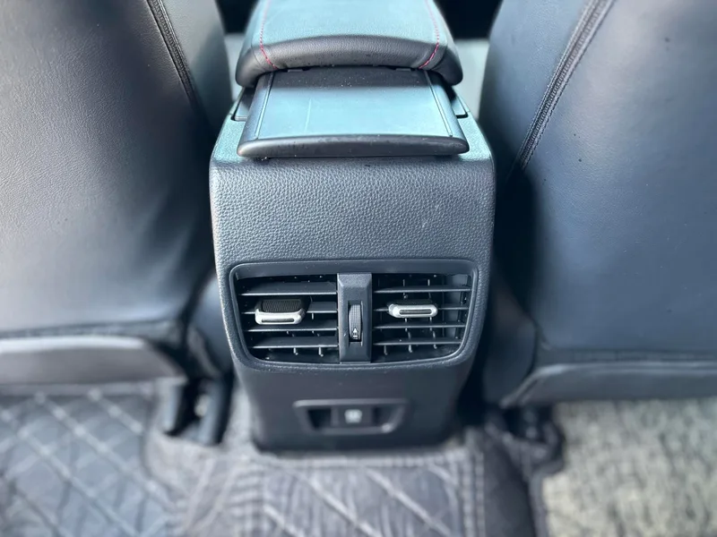 Toyota Levin 2021 185T CVT Sports version interior photo 13 Toyota Levin 2021 185T CVT Sports version interior photo 13