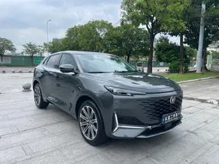 Changan UNI-K 2021 2.0T Премиальная комплектация экстерьер фото 3 Changan UNI-K 2021 2.0T Премиальная комплектация экстерьер фото 3