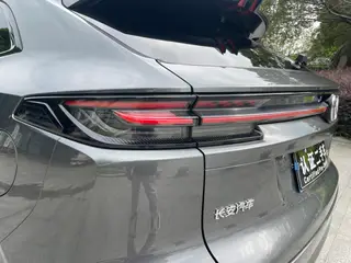 Changan UNI-K 2021 2.0T Премиальная комплектация интерьер фото 17 Changan UNI-K 2021 2.0T Премиальная комплектация интерьер фото 17