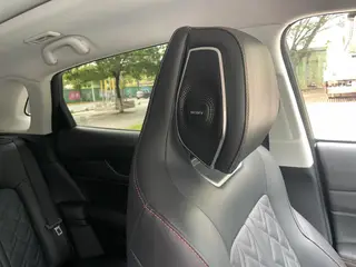 Changan UNI-K 2021 2.0T Премиальная комплектация интерьер фото 18 Changan UNI-K 2021 2.0T Премиальная комплектация интерьер фото 18