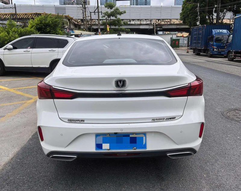 Changan Eado 2021 PLUS 1.6L GDI CVT Luxury type exterior photo 6 Changan Eado 2021 PLUS 1.6L GDI CVT Luxury type exterior photo 6