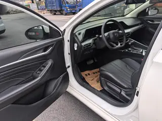 Changan Eado 2021 PLUS 1.6L GDI CVT Luxury type interior photo 11 Changan Eado 2021 PLUS 1.6L GDI CVT Luxury type interior photo 11