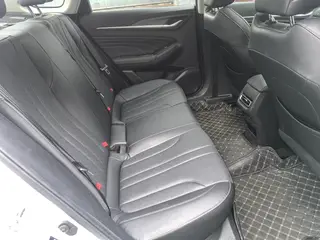 Changan Eado 2021 PLUS 1.6L GDI CVT Luxury type interior photo 17 Changan Eado 2021 PLUS 1.6L GDI CVT Luxury type interior photo 17