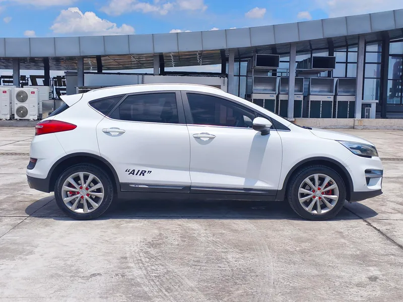 Geely Emgrand GS 2018 Sports version 1.8L Automatic Collar Type exterior photo 4 Geely Emgrand GS 2018 Sports version 1.8L Automatic Collar Type exterior photo 4