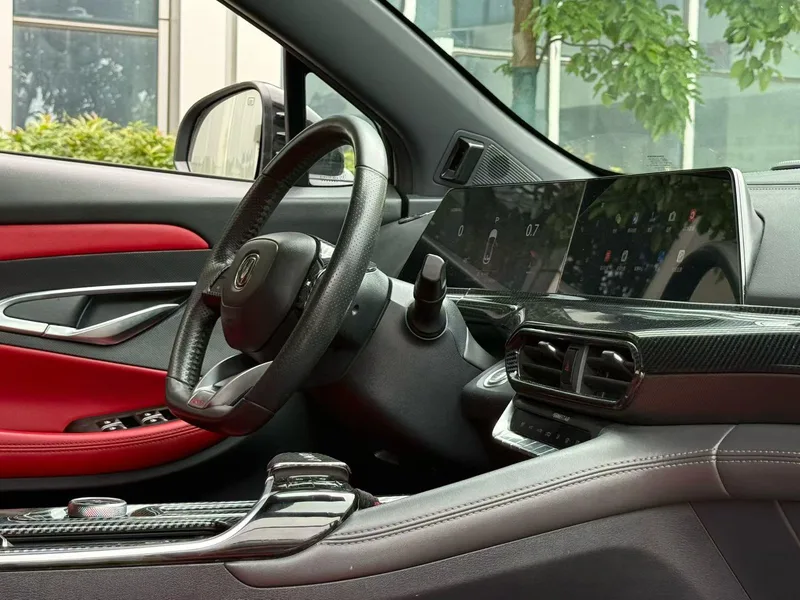 Changan UNI-T 2021 1.5T Excellence-type interior photo 6 Changan UNI-T 2021 1.5T Excellence-type interior photo 6