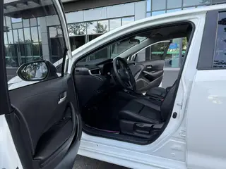 Toyota Levin 2024 Dual Power 1.8L Leading Edition interior photo 6 Toyota Levin 2024 Dual Power 1.8L Leading Edition interior photo 6