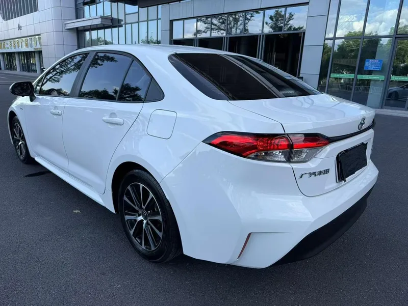 Toyota Levin 2024 Dual Power 1.8L Leading Edition interior photo 9 Toyota Levin 2024 Dual Power 1.8L Leading Edition interior photo 9