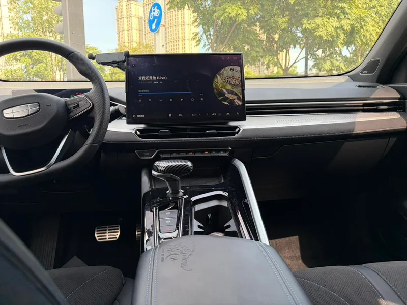 Geely Preface 2025 2.0T Oriental Yao Star Edition interior photo 9 Geely Preface 2025 2.0T Oriental Yao Star Edition interior photo 9