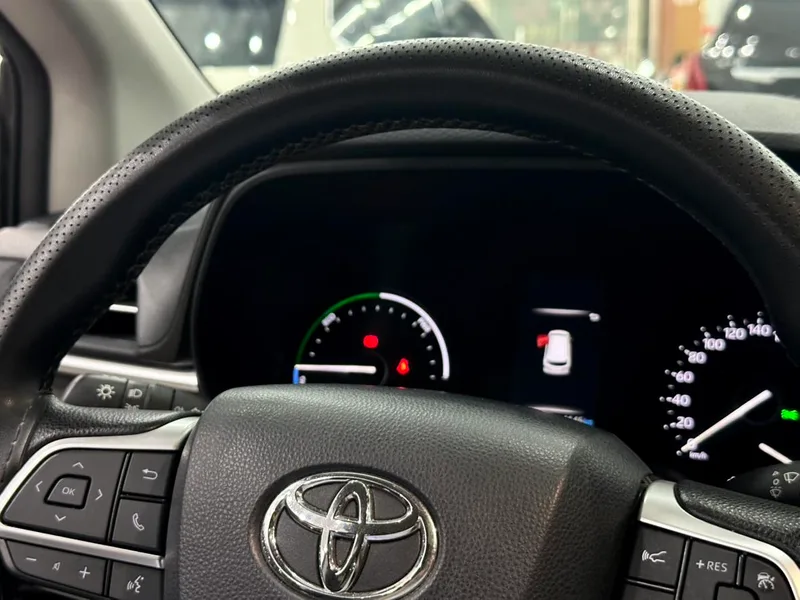 Toyota Granvia 2023 Motor doble híbrido eléctrico inteligente 2.5L Edición de lujo exterior foto 7 Toyota Granvia 2023 Motor doble híbrido eléctrico inteligente 2.5L Edición de lujo exterior foto 7