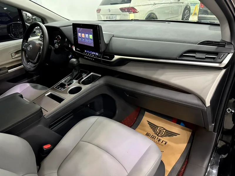 Toyota Granvia 2023 Motor doble híbrido eléctrico inteligente 2.5L Edición de lujo interior foto 12 Toyota Granvia 2023 Motor doble híbrido eléctrico inteligente 2.5L Edición de lujo interior foto 12