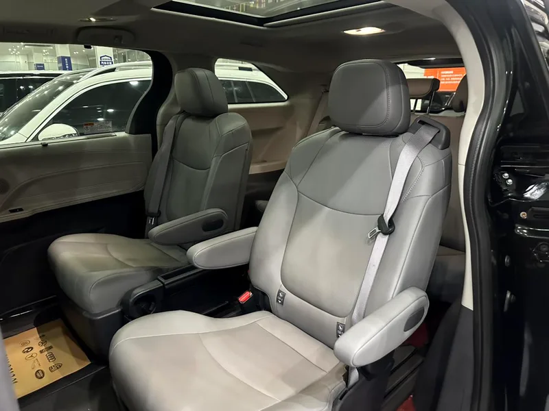 Toyota Granvia 2023 Motor doble híbrido eléctrico inteligente 2.5L Edición de lujo interior foto 18 Toyota Granvia 2023 Motor doble híbrido eléctrico inteligente 2.5L Edición de lujo interior foto 18