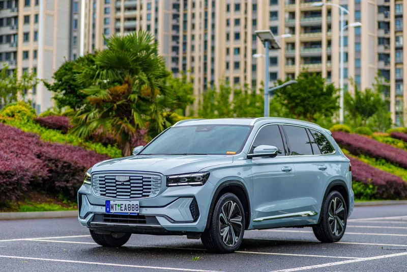Geely Monjaro 2022 1.5T Thor Hi·F Oil-electric hybrid version Super Swift exterior photo 1 Geely Monjaro 2022 1.5T Thor Hi·F Oil-electric hybrid version Super Swift exterior photo 1