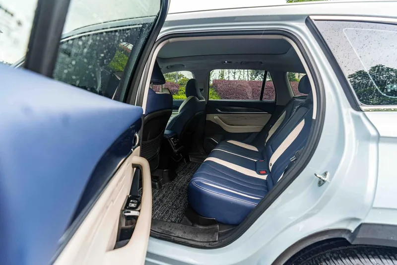 Geely Monjaro 2022 1.5T Thor Hi·F Oil-electric hybrid version Super Swift interior photo 10 Geely Monjaro 2022 1.5T Thor Hi·F Oil-electric hybrid version Super Swift interior photo 10
