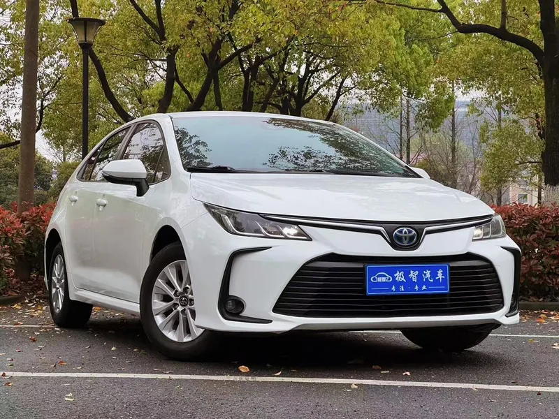 Toyota Corolla 2022 Dual Power 1.8L E-CVT Pioneer Edition interior photo 9 Toyota Corolla 2022 Dual Power 1.8L E-CVT Pioneer Edition interior photo 9