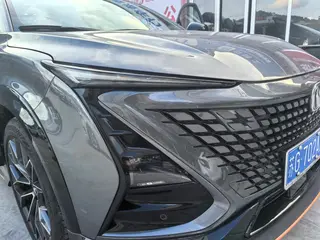 Changan UNI-T 2022 1.5T Sports version Premium Trim interior photo 19 Changan UNI-T 2022 1.5T Sports version Premium Trim interior photo 19