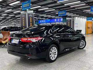 Toyota Camry 2021 2.0G Edición de lujo exterior foto 6 Toyota Camry 2021 2.0G Edición de lujo exterior foto 6
