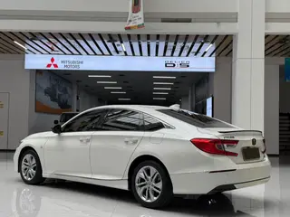 Honda Accord 2018 230TURBO Version confortable Pays V extérieur photo 6 Honda Accord 2018 230TURBO Version confortable Pays V extérieur photo 6