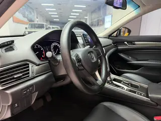 Honda Accord 2018 230TURBO Version confortable Pays V extérieur photo 10 Honda Accord 2018 230TURBO Version confortable Pays V extérieur photo 10