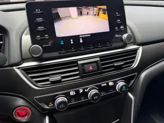 Honda Accord 2018 230TURBO Version confortable Pays V intérieur photo 20 Honda Accord 2018 230TURBO Version confortable Pays V intérieur photo 20