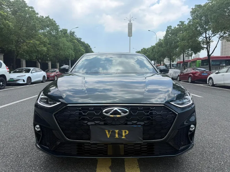 Chery Arrizo 8 PRO 2025 2.0T DCT Premium Class exterior photo 2 Chery Arrizo 8 PRO 2025 2.0T DCT Premium Class exterior photo 2