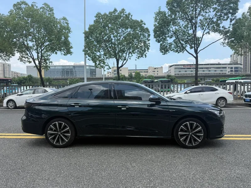 Chery Arrizo 8 PRO 2025 2.0T DCT Premium Class exterior photo 7 Chery Arrizo 8 PRO 2025 2.0T DCT Premium Class exterior photo 7