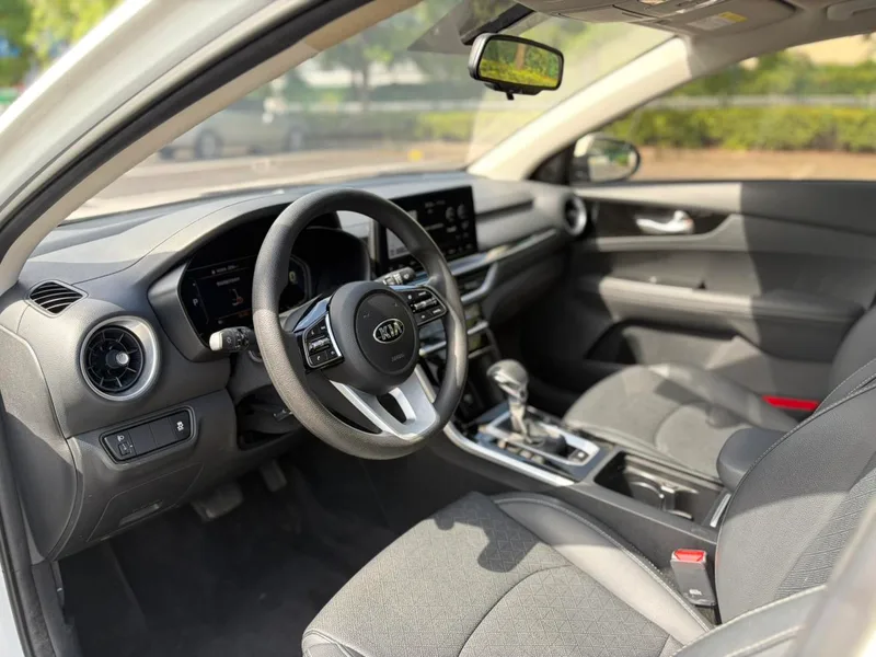 Kia K3 2019 1.5L CVT Smart Internet Edition exterior photo 5 Kia K3 2019 1.5L CVT Smart Internet Edition exterior photo 5