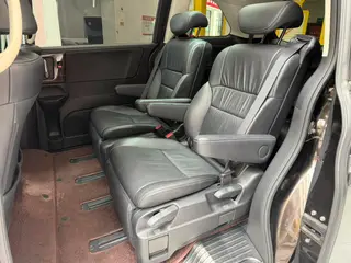 Honda Elysion 2016 2.4L Edición de moda interior foto 14 Honda Elysion 2016 2.4L Edición de moda interior foto 14