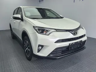 Toyota RAV4 2019 2.0L CVT Versión avanzada de tracción a dos ruedas País V exterior foto 3 Toyota RAV4 2019 2.0L CVT Versión avanzada de tracción a dos ruedas País V exterior foto 3