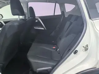 Toyota RAV4 2019 2.0L CVT Versión avanzada de tracción a dos ruedas País V exterior foto 10 Toyota RAV4 2019 2.0L CVT Versión avanzada de tracción a dos ruedas País V exterior foto 10