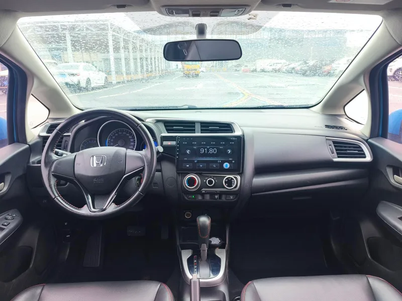 Honda Fit 2018 1.5L CVT tide run version interior photo 14 Honda Fit 2018 1.5L CVT tide run version interior photo 14