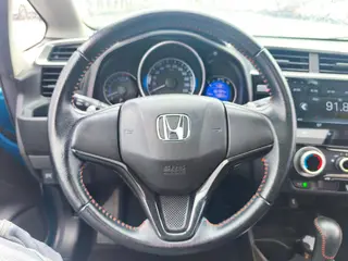 Honda Fit 2018 1.5L CVT tide run version interior photo 15 Honda Fit 2018 1.5L CVT tide run version interior photo 15