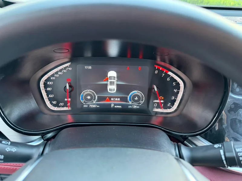 Changan CS85 COUPE 2019 1.5T Type Version interior photo 14 Changan CS85 COUPE 2019 1.5T Type Version interior photo 14