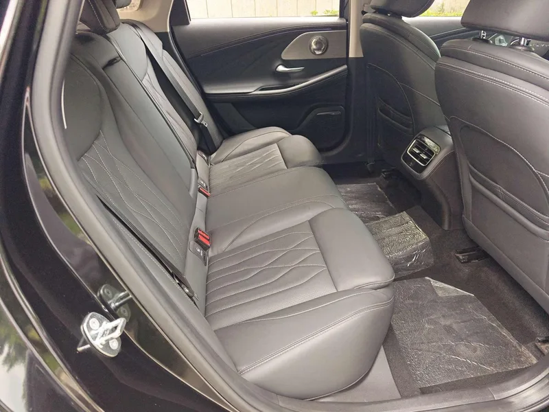 Chery Arrizo 8 2022 1.6TGDI DCT elegance exterior photo 8 Chery Arrizo 8 2022 1.6TGDI DCT elegance exterior photo 8