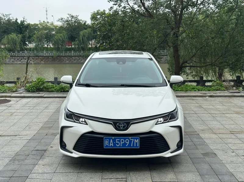 Toyota Corolla 2021 Dual Power 1.8L E-CVT Elite Edition exterior photo 2 Toyota Corolla 2021 Dual Power 1.8L E-CVT Elite Edition exterior photo 2