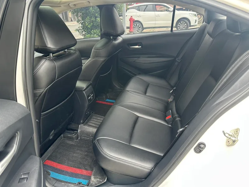 Toyota Corolla 2021 Dual Power 1.8L E-CVT Elite Edition interior photo 6 Toyota Corolla 2021 Dual Power 1.8L E-CVT Elite Edition interior photo 6