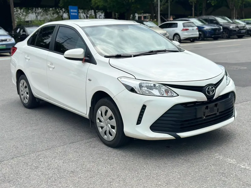 Toyota Vios 2017 1.5L CVT Line Creation Edition exterior photo 3