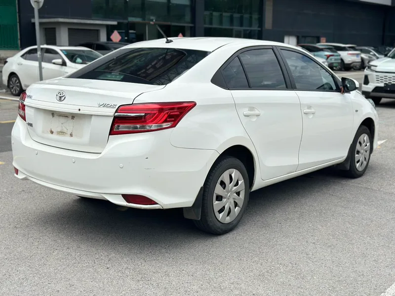 Toyota Vios 2017 1.5L CVT Line Creation Edition exterior photo 5